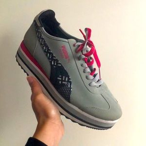 Retro style platform Puma sneakers